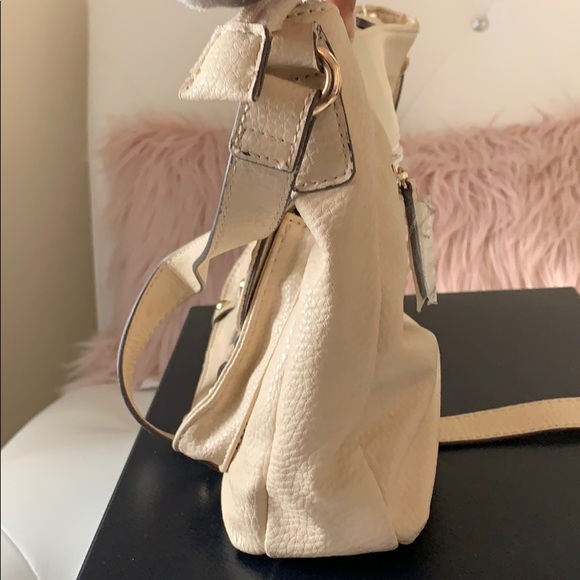 Preloved Jessica Simpson Beige/Cream Shoulder Bag - Picture 5 of 8